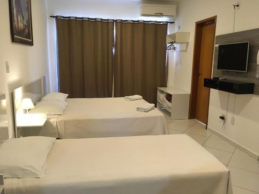 Domum Hotel Pindamonhangaba Luaran gambar