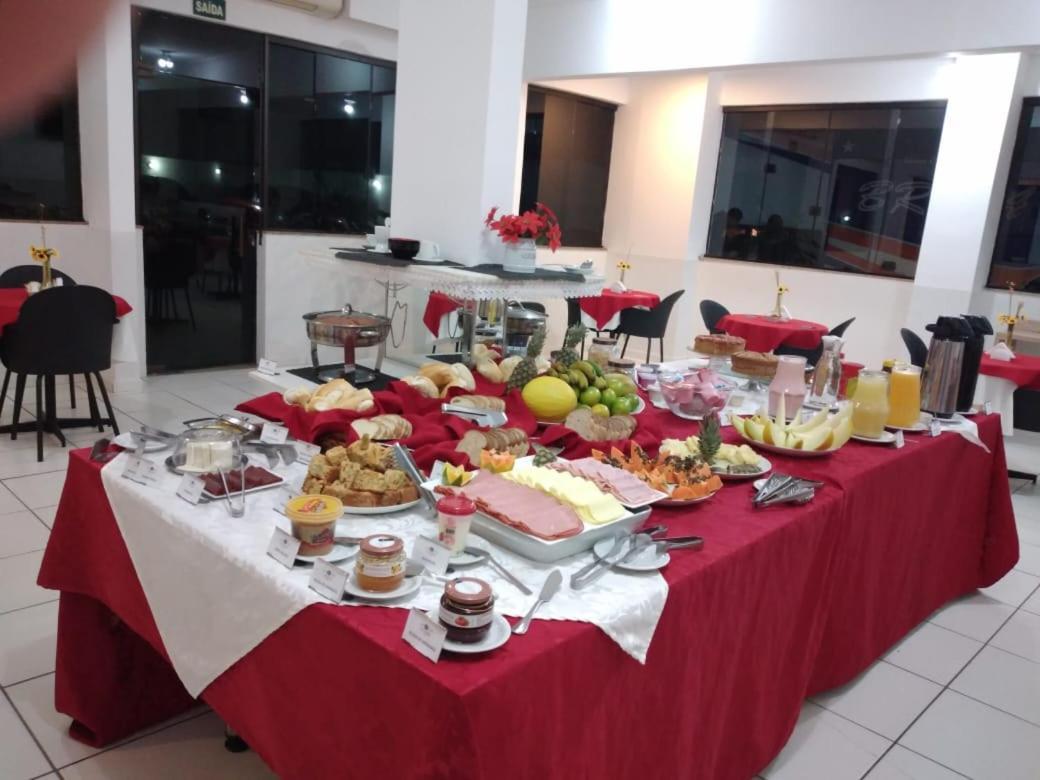 Domum Hotel Pindamonhangaba Luaran gambar