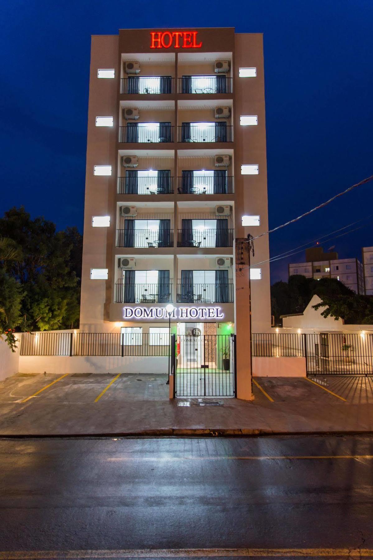 Domum Hotel Pindamonhangaba Luaran gambar