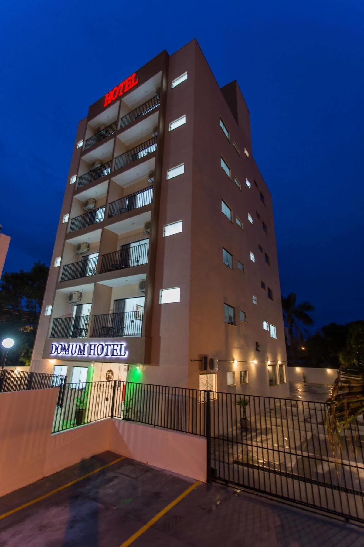 Domum Hotel Pindamonhangaba Luaran gambar
