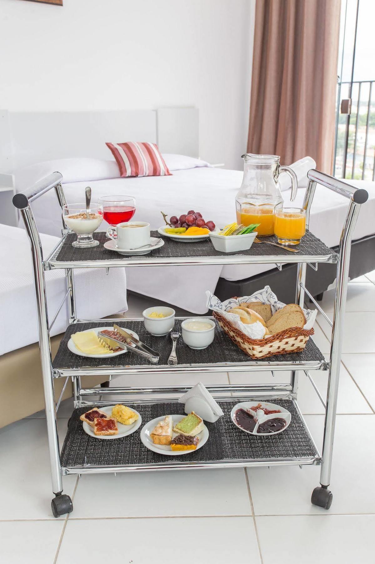 Domum Hotel Pindamonhangaba Luaran gambar